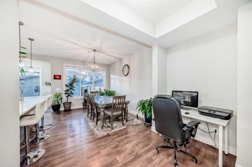 10097 46 Street Ne, Calgary, AB - Indoor Photo Showing Office