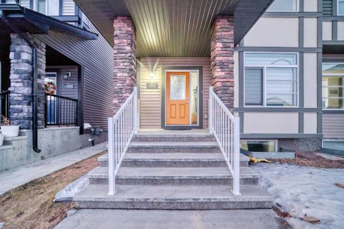 10097 46 Street Ne, Calgary, AB - Outdoor