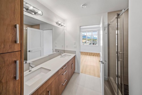 206-10 Cascade Ridge, Canmore, AB - Indoor Photo Showing Bathroom