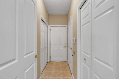 56 Royal Abbey Rise Nw, Calgary, AB - Indoor Photo Showing Other Room