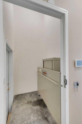 56 Royal Abbey Rise Nw, Calgary, AB - Indoor Photo Showing Other Room