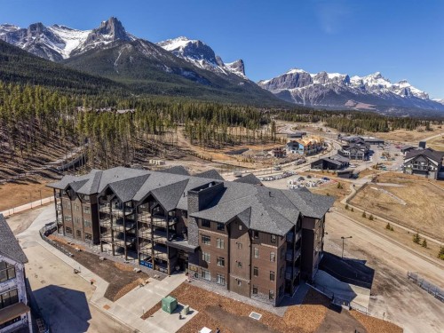 104-10 Cascade Ridge, Canmore, AB - Outdoor With View