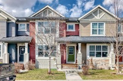 120 Evansridge Court NW Calgary, AB T3P 0N2