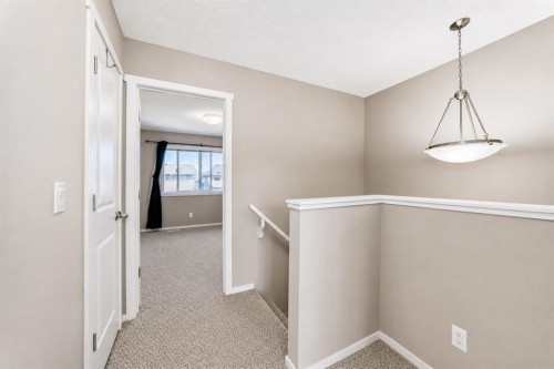 120 Evansridge Court Nw, Calgary, AB - Indoor Photo Showing Other Room