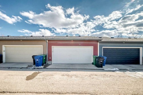 120 Evansridge Court Nw, Calgary, AB - Outdoor