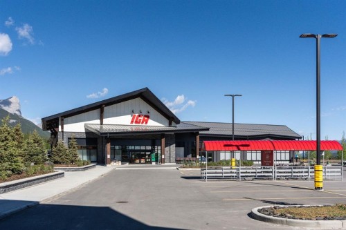 60 Cascade Ridge, Canmore, AB 