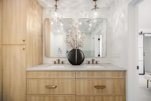 60 Cascade Ridge, Canmore, AB - Indoor Photo Showing Bathroom