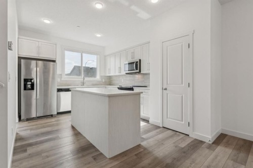 113 Calhoun Common Ne, Calgary, AB - Indoor Photo Showing Kitchen