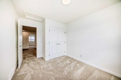 1078 Sawgrass Link Nw, Airdrie, AB - Indoor Photo Showing Other Room