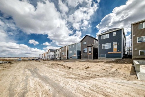 1078 Sawgrass Link Nw, Airdrie, AB - Outdoor