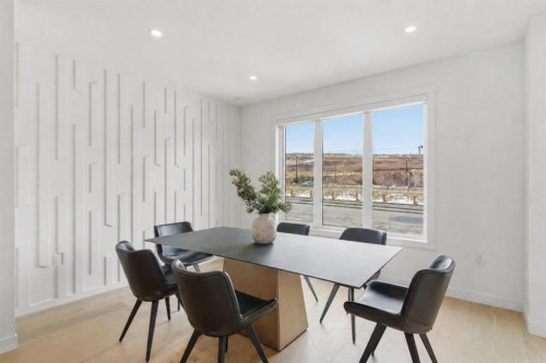 2119 Mackay Road Nw, Calgary, AB - Indoor Photo Showing Dining Room