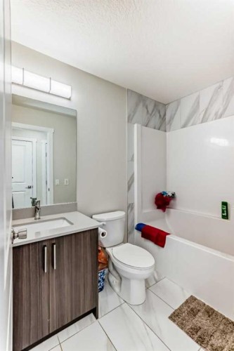 3654 Cornerstone Boulevard Ne, Calgary, AB - Indoor Photo Showing Bathroom