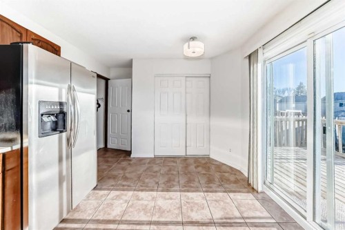 11 Martinridge Place Ne, Calgary, AB - Indoor Photo Showing Other Room