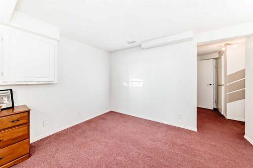 11 Martinridge Place Ne, Calgary, AB - Indoor Photo Showing Other Room