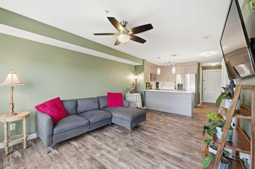 7206-302 Skyview Ranch Drive Ne, Calgary, AB - Indoor Photo Showing Living Room