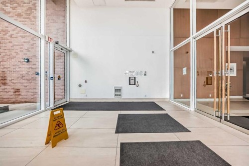 554 Riverfront Lane Se, Calgary, AB - Indoor Photo Showing Other Room