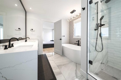 183 Saddlelake Terrace Ne, Calgary, AB - Indoor Photo Showing Bathroom