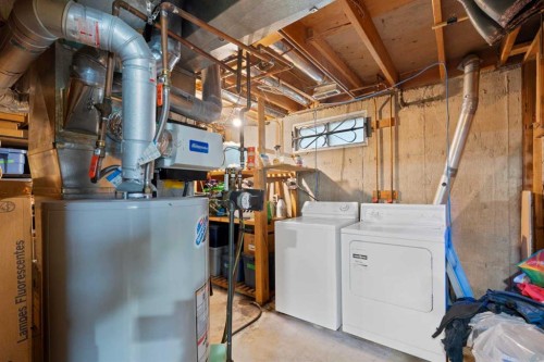 1521 44 Street Se, Calgary, AB - Indoor Photo Showing Laundry Room