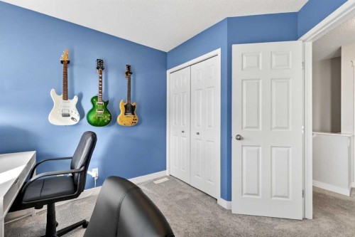 586 Evermeadow Road Sw, Calgary, AB - Indoor Photo Showing Other Room