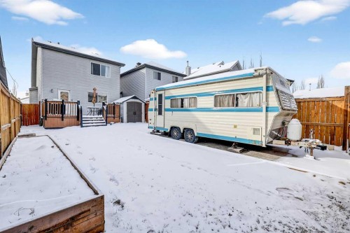 586 Evermeadow Road Sw, Calgary, AB - Outdoor