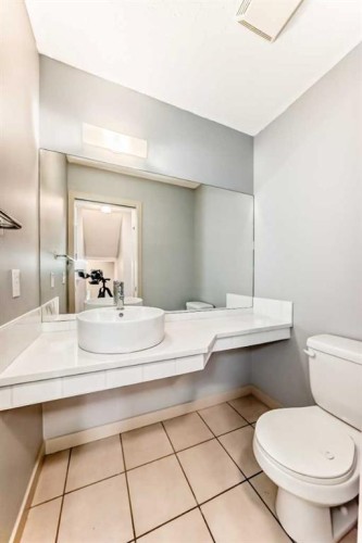 80 Copperstone Cove Se, Calgary, AB - Indoor Photo Showing Bathroom