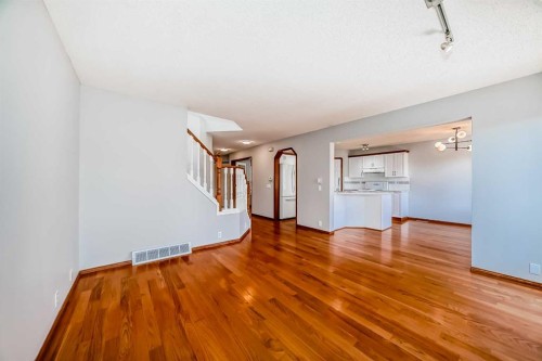 128 Harvest Park Road Ne, Calgary, AB - Indoor Photo Showing Other Room