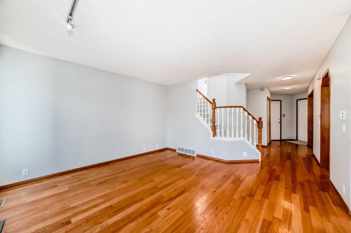 128 Harvest Park Road Ne, Calgary, AB - Indoor Photo Showing Other Room