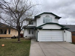 128 Harvest Park Road NE Calgary, AB T3K 4H9
