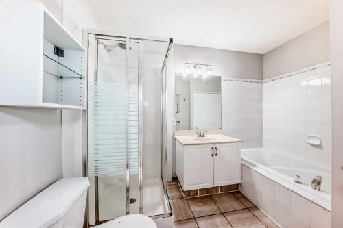 128 Harvest Park Road Ne, Calgary, AB - Indoor Photo Showing Bathroom