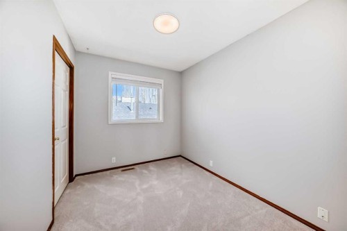 128 Harvest Park Road Ne, Calgary, AB - Indoor Photo Showing Other Room