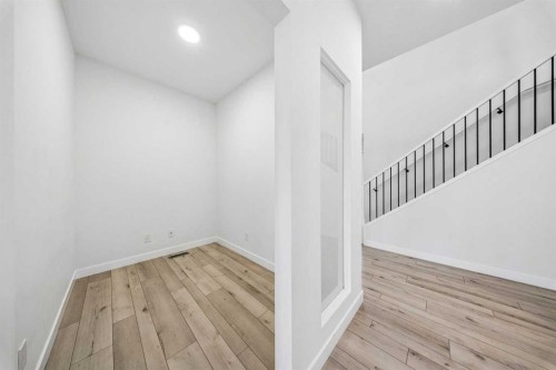 166 Creekstone Way Sw, Calgary, AB 