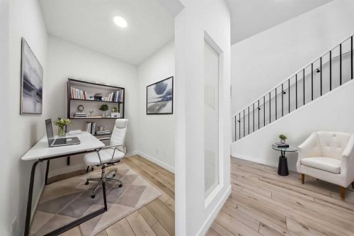 166 Creekstone Way Sw, Calgary, AB 