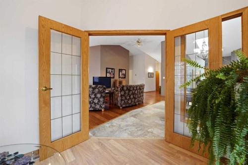 5401 Shannon Drive, Olds, AB - Indoor