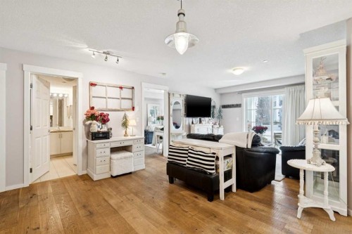 3110-279 Copperpond Common Se, Calgary, AB - Indoor