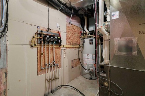 13 Sage Hill Landing Nw, Calgary, AB - Indoor Photo Showing Basement