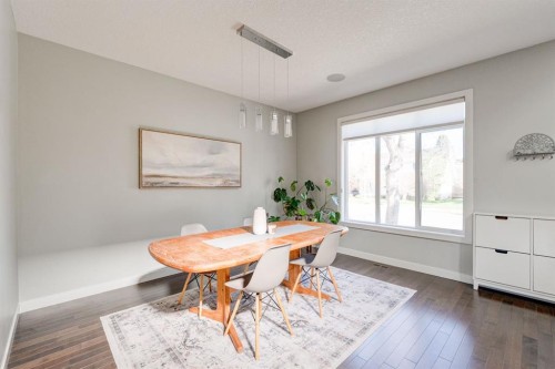 3529 3 Avenue Sw, Calgary, AB - Indoor Photo Showing Dining Room