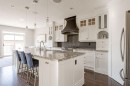 3529 3 Avenue Sw, Calgary, AB  - Indoor Photo Showing Kitchen With Upgraded Kitchen 