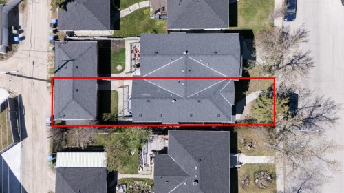 3529 3 Avenue Sw, Calgary, AB - Outdoor