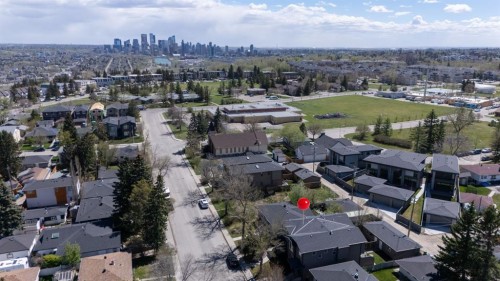 3529 3 Avenue Sw, Calgary, AB - Outdoor With View