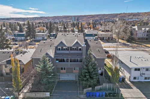 7716 Bowness Road Nw, Calgary, AB - Outdoor