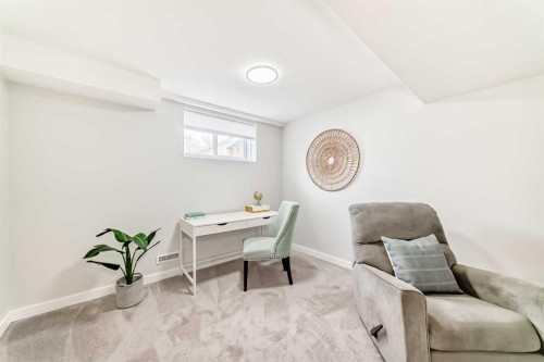 34 River Rock Way Se, Calgary, AB - Indoor Photo Showing Other Room