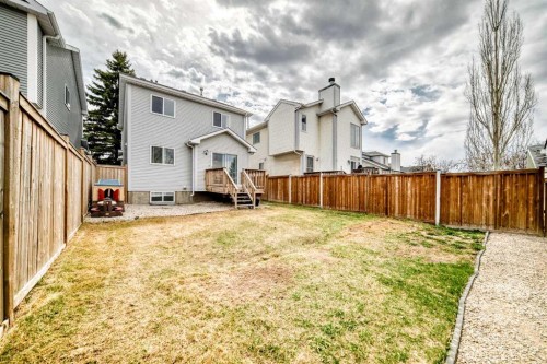 34 River Rock Way Se, Calgary, AB - Outdoor