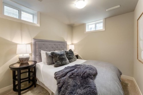 5004 43 Street Sw, Calgary, AB - Indoor Photo Showing Bedroom