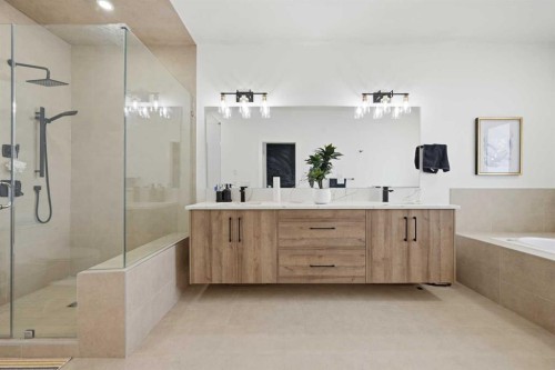 180 South Shore, Chestermere, AB - Indoor Photo Showing Bathroom