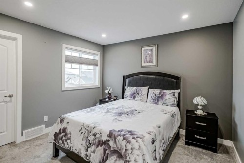 32 Legacy Cove Se, Calgary, AB - Indoor Photo Showing Bedroom