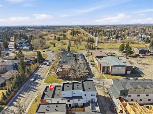 1502 37 Avenue Sw, Calgary, AB - Outdoor With View
