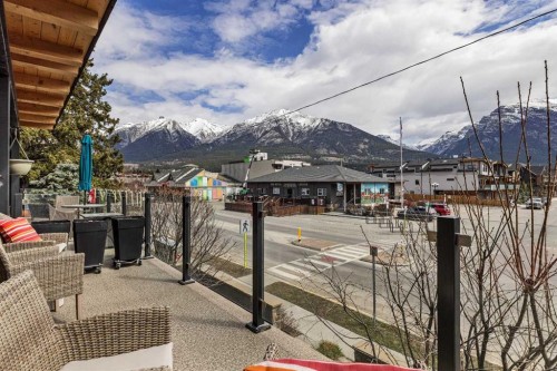 700 8 Avenue, Canmore, AB - Outdoor