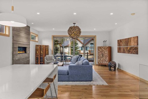700 8 Avenue, Canmore, AB - Indoor Photo Showing Living Room With Fireplace