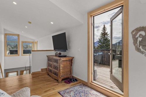 700 8 Avenue, Canmore, AB - Indoor