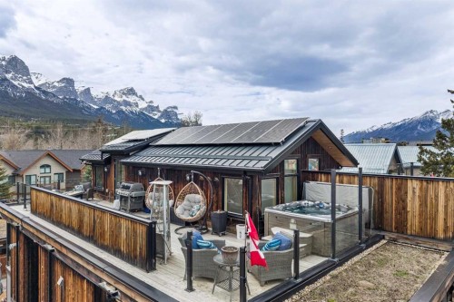 700 8 Avenue, Canmore, AB - Outdoor